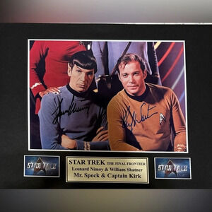 - William shatner LEONARD NIMOY MR. Spock signed photo STAR TREK